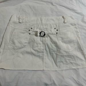 Y2K mini white cargo skirt vintage